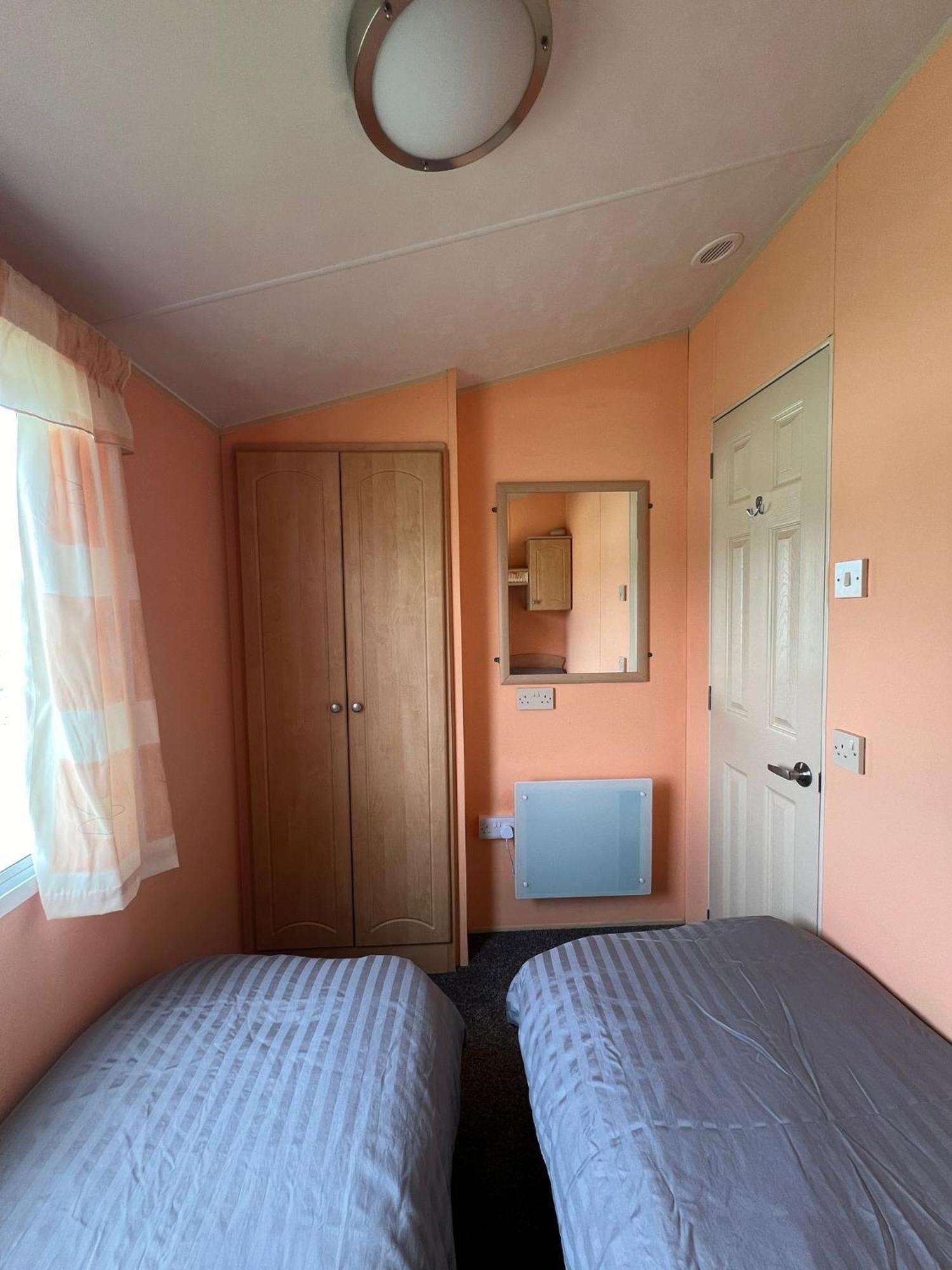 Light And Airy 2 Bedroom Mobile Home Aberystwyth Bagian luar foto